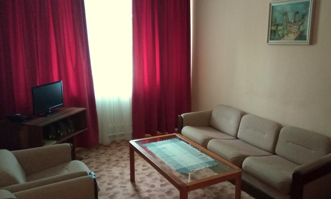Penzion Institut Kosice Ngoại thất bức ảnh